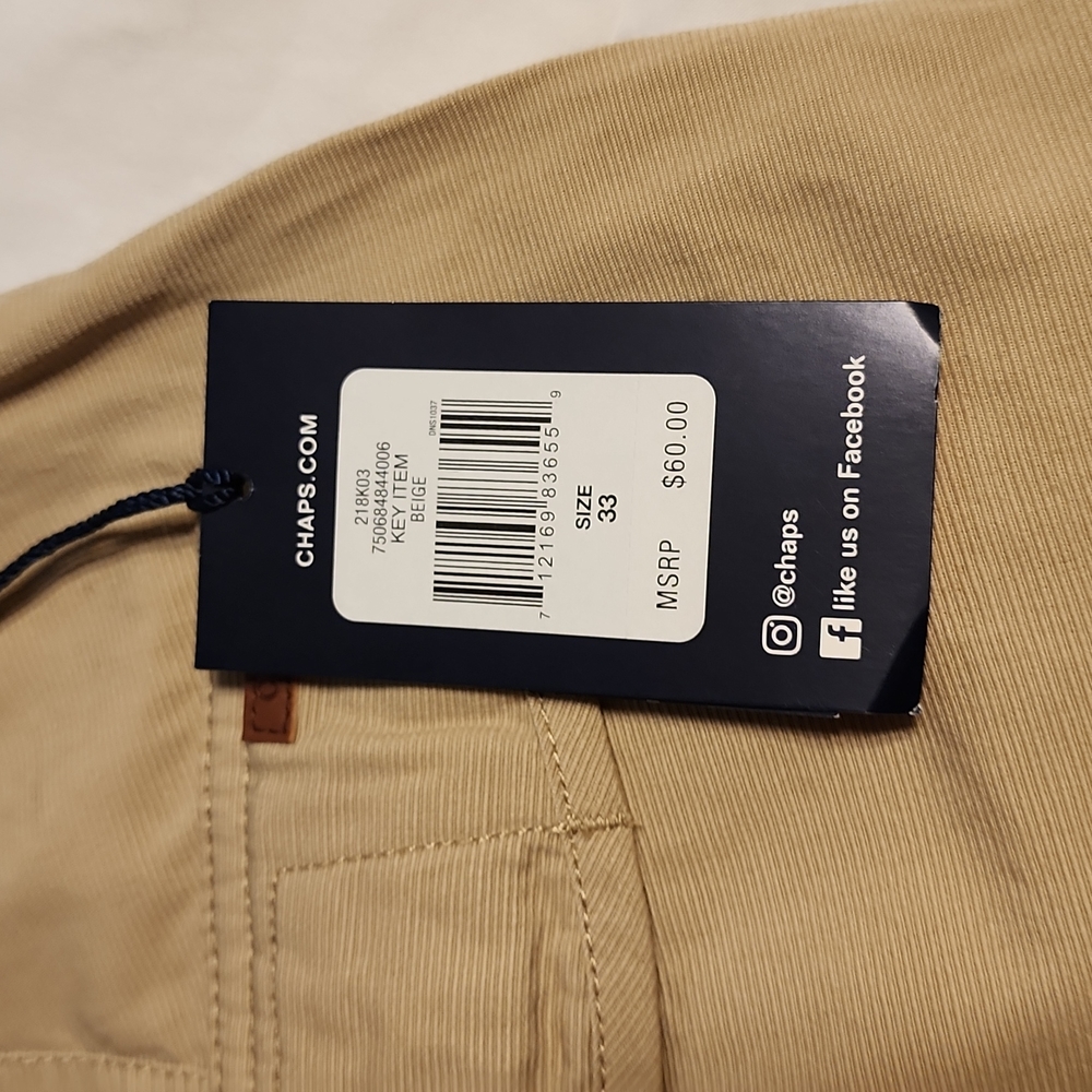 Shorts - Picture 4 of 4